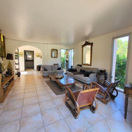  PROVANS IMMOBILIER : Maison / Villa | RUOMS (07120) | 185 m2 | 595 000 € 