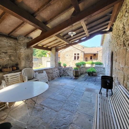  PROVANS IMMOBILIER : Maison / Villa | LES VANS (07140) | 280 m2 | 305 000 € 