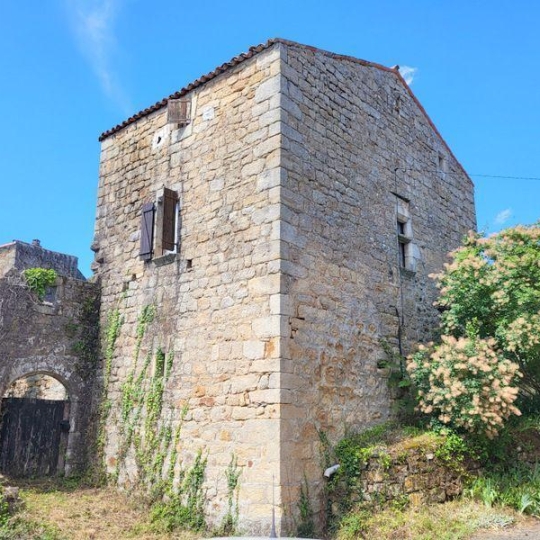  PROVANS IMMOBILIER : Maison / Villa | LES VANS (07140) | 80 m2 | 150 000 € 