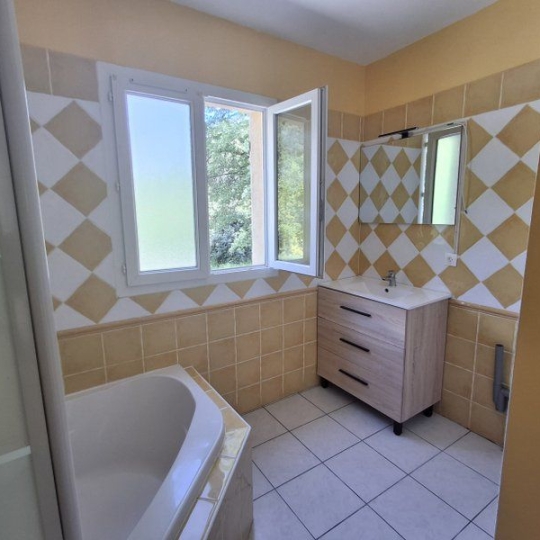  PROVANS IMMOBILIER : Maison / Villa | LES VANS (07140) | 72 m2 | 230 000 € 