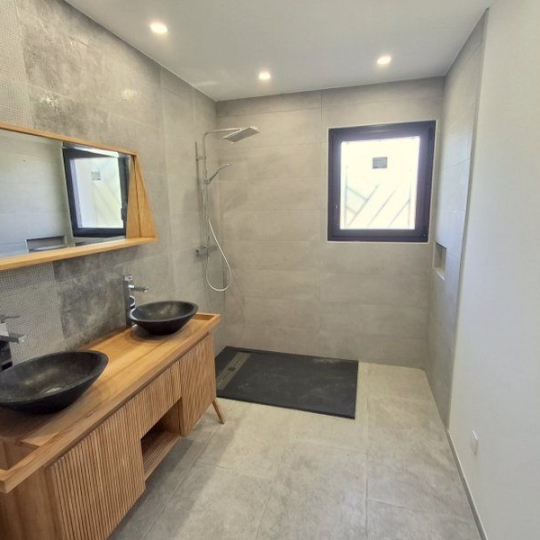  PROVANS IMMOBILIER : Maison / Villa | LES VANS (07140) | 138 m2 | 567 000 € 