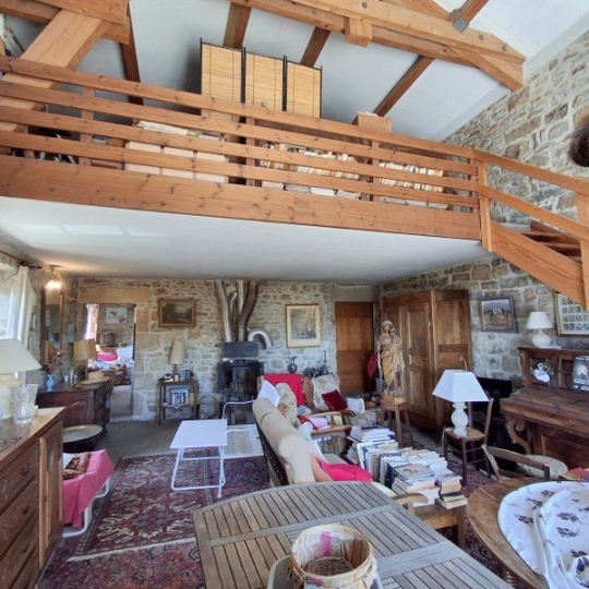 PROVANS IMMOBILIER : Maison / Villa | LES VANS (07140) | 350 m2 | 546 000 € 