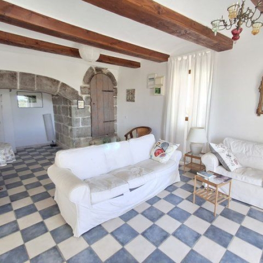  PROVANS IMMOBILIER : House | LES VANS (07140) | 215 m2 | 472 000 € 