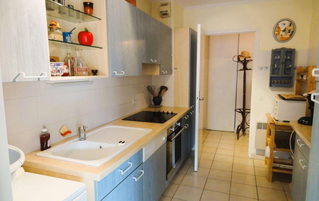 PROVANS IMMOBILIER : Appartement | LES VANS (07140) | 74 m2 | 210 000 € 