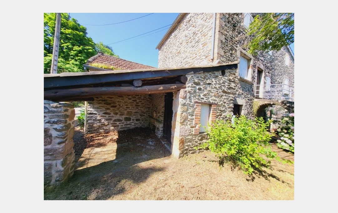 PROVANS IMMOBILIER : Maison / Villa | LES VANS (07140) | 280 m2 | 305 000 € 