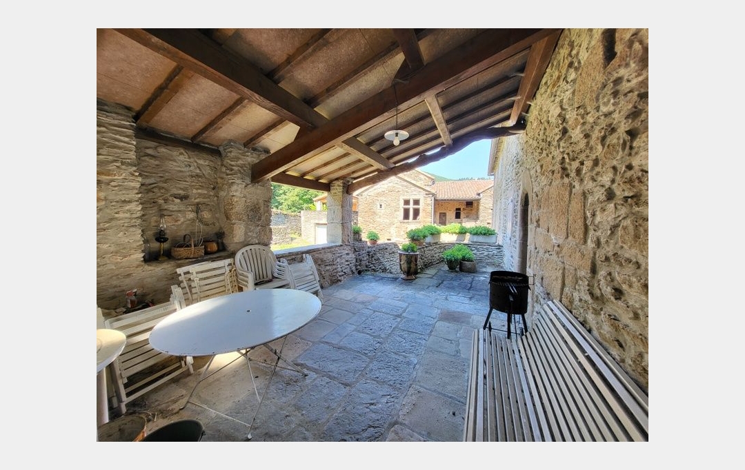 PROVANS IMMOBILIER : Maison / Villa | LES VANS (07140) | 280 m2 | 305 000 € 