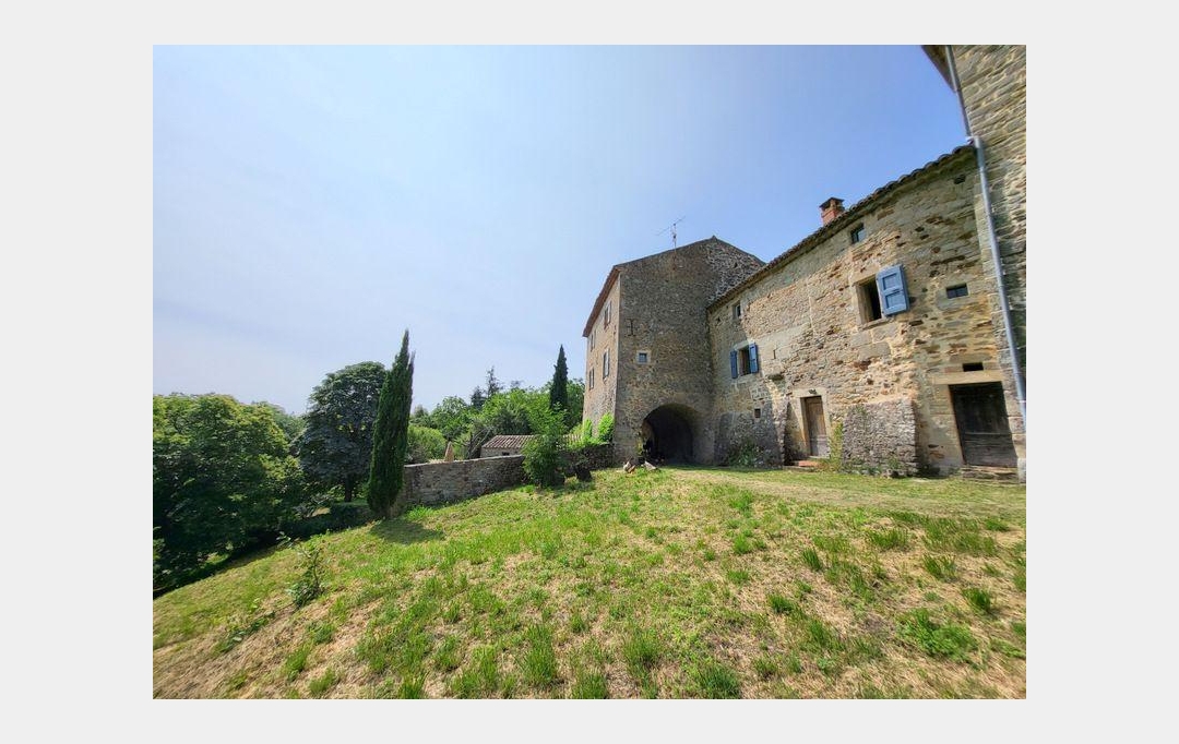 PROVANS IMMOBILIER : Maison / Villa | LES VANS (07140) | 150 m2 | 575 000 € 