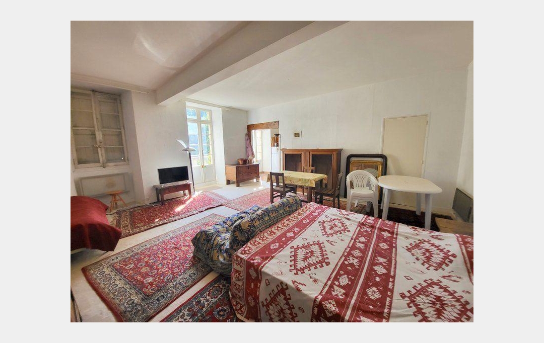 PROVANS IMMOBILIER : Appartement | LES VANS (07140) | 80 m2 | 135 000 € 