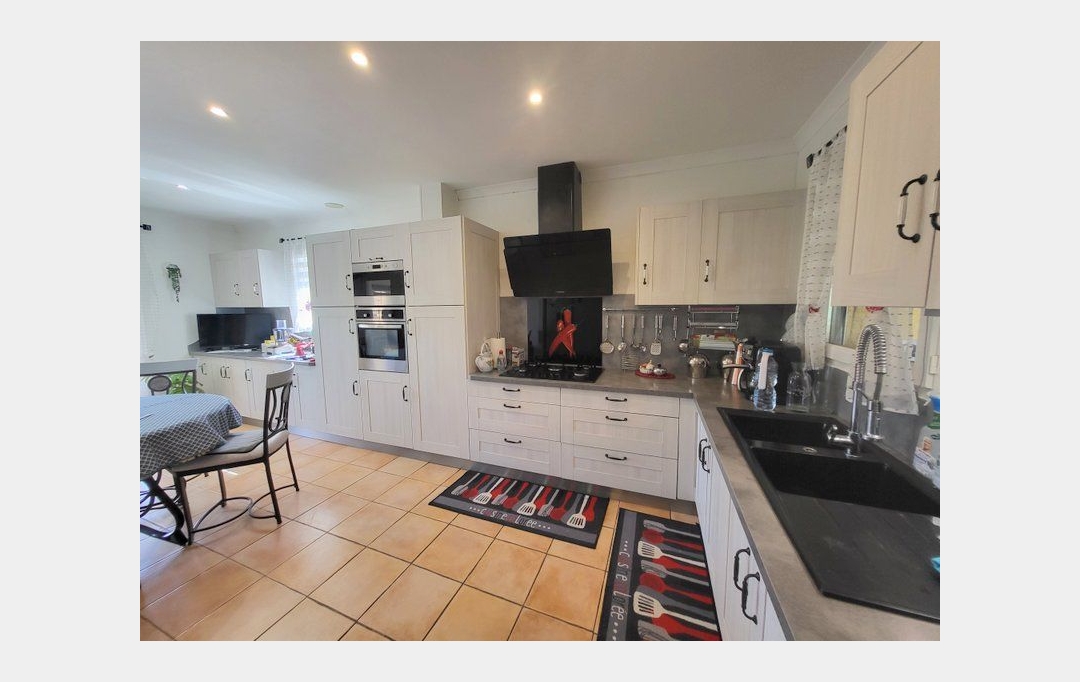 PROVANS IMMOBILIER : Maison / Villa | SAINT-AMBROIX (30500) | 121 m2 | 272 000 € 