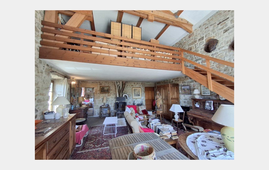 PROVANS IMMOBILIER : Maison / Villa | LES VANS (07140) | 350 m2 | 546 000 € 