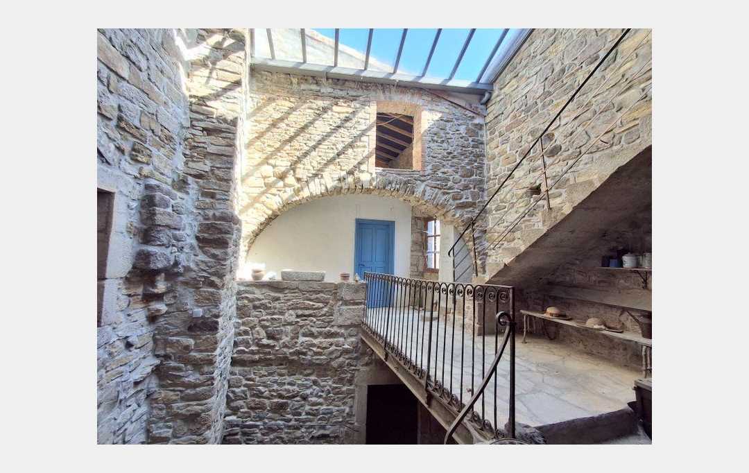 PROVANS IMMOBILIER : Maison / Villa | LES VANS (07140) | 350 m2 | 546 000 € 
