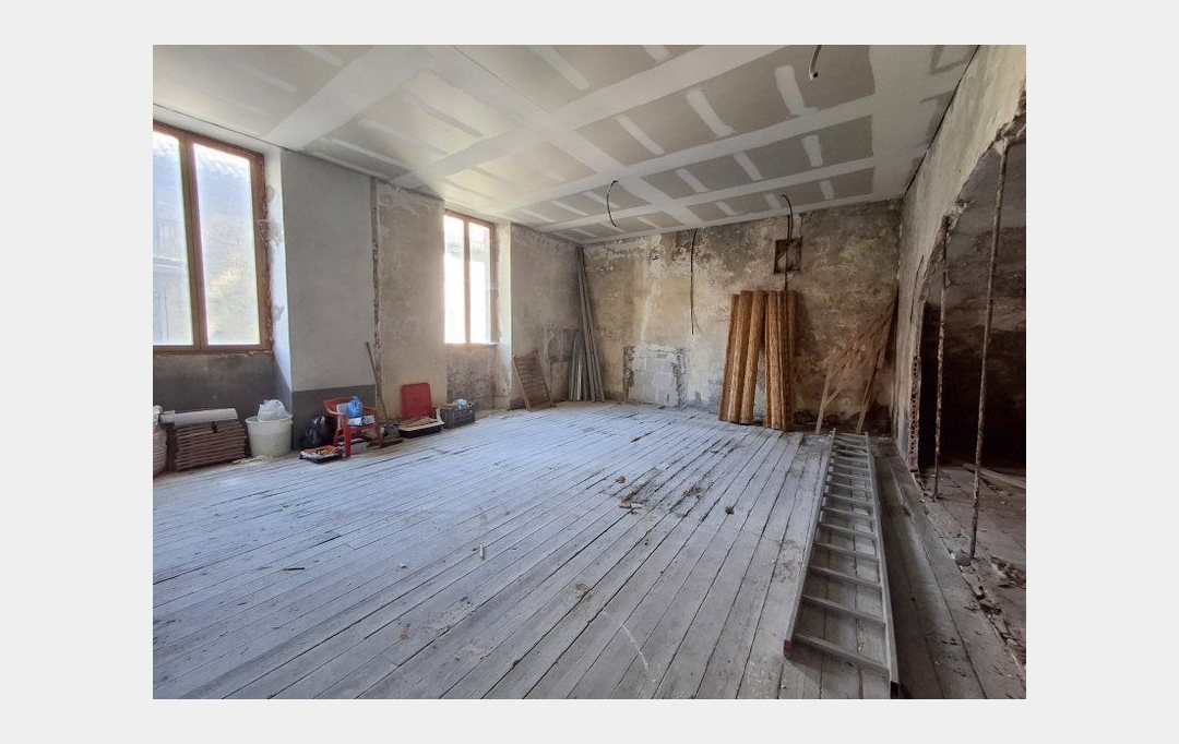 PROVANS IMMOBILIER : Immeuble | LARGENTIERE (07110) | 300 m2 | 285 000 € 