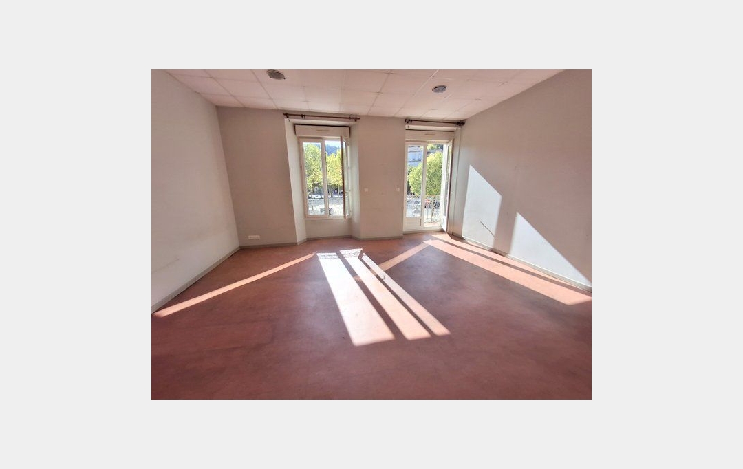 PROVANS IMMOBILIER : Appartement | LES VANS (07140) | 73 m2 | 120 000 € 