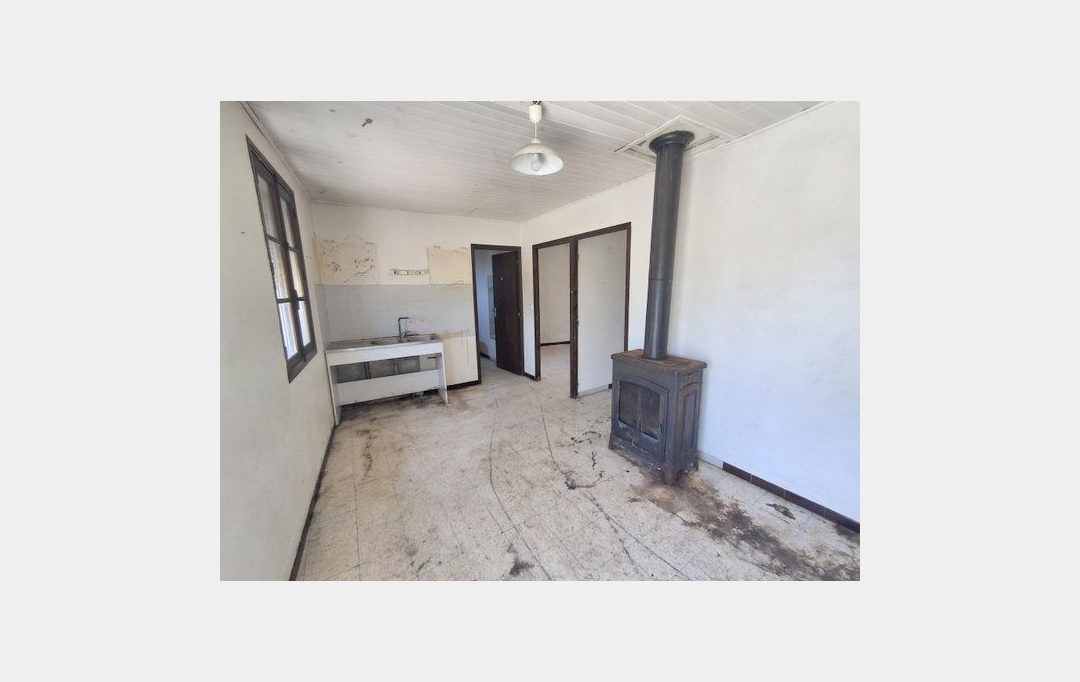 PROVANS IMMOBILIER : House | LES VANS (07140) | 175 m2 | 198 000 €  PROVANS IMMOBILIER : House | LES VANS (07140) | 175 m2 | 198 000 €