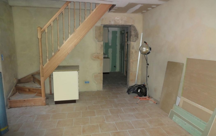 PROVANS IMMOBILIER : Maison / Villa | LES VANS (07140) | 154 m2 | 125 000 € 