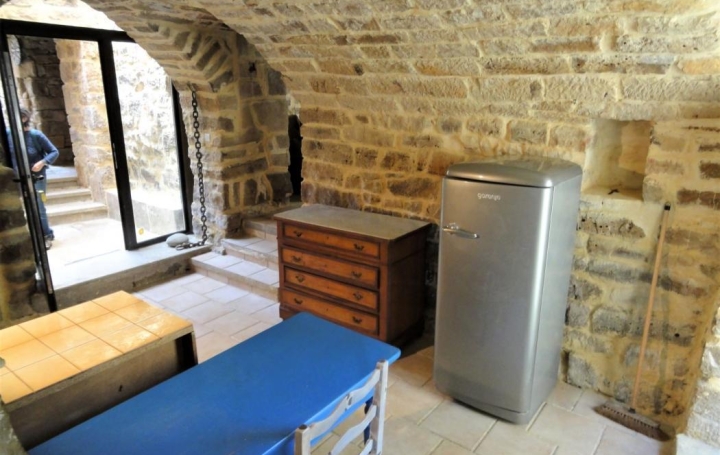 PROVANS IMMOBILIER : House | LES VANS (07140) | 160 m2 | 130 000 € 