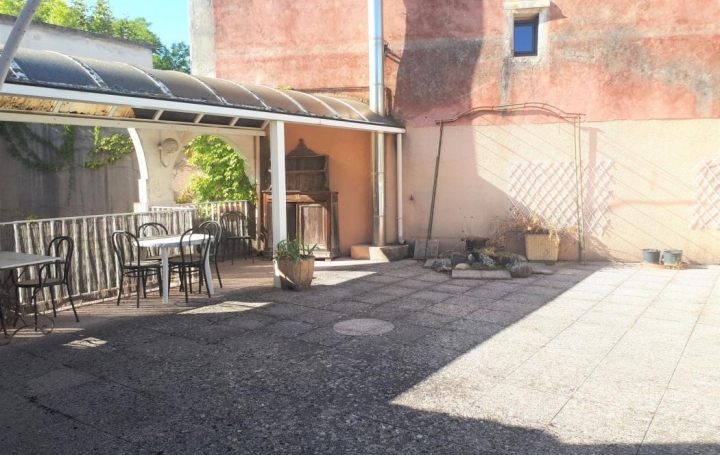  PROVANS IMMOBILIER Immeuble | LES VANS (07140) | 700 m2 | 315 000 € 