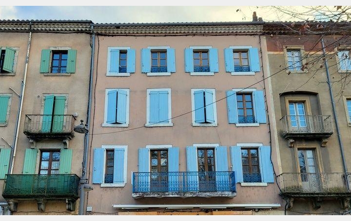 Appartement P2 LES VANS 60 m2 110 000 € Appartement P2 LES VANS 60 m2 110 000 €