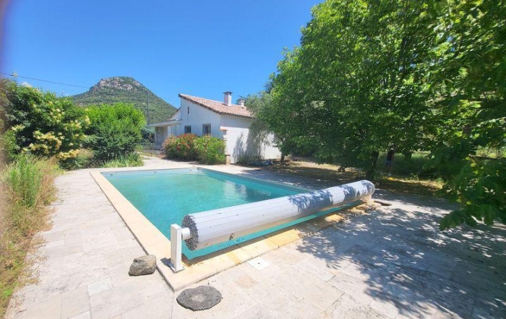 Maison SAINT-AMBROIX 90 m2 230 000 € Maison SAINT-AMBROIX 90 m2 230 000 €