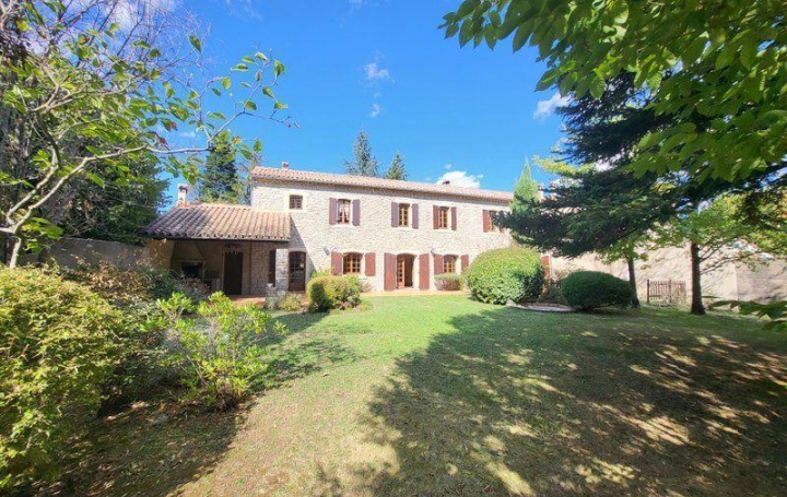 Maison SAINT-AMBROIX 162 m2 350 000 € Maison SAINT-AMBROIX 162 m2 350 000 €