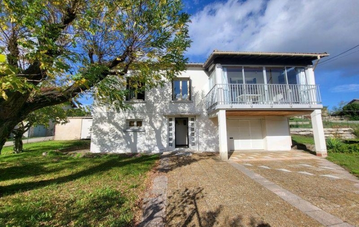 Maison SAINT-AMBROIX 97 m2 175 000 € Maison SAINT-AMBROIX 97 m2 175 000 €