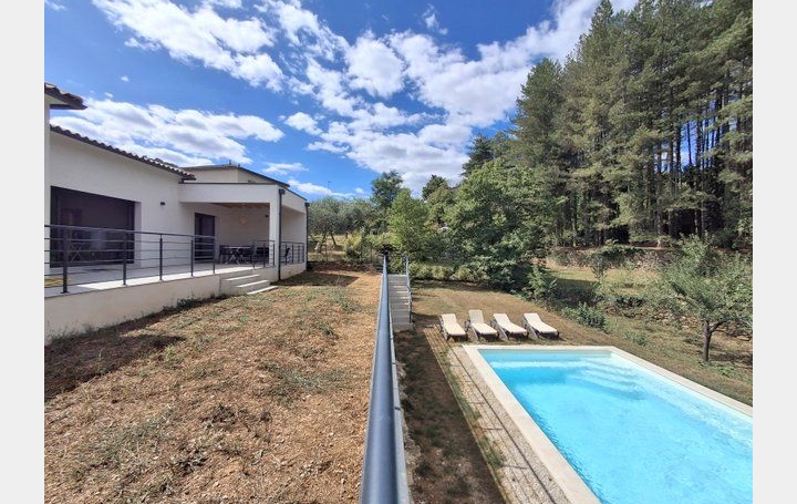 Maison LES VANS 138 m2 567 000 € Maison LES VANS 138 m2 567 000 €